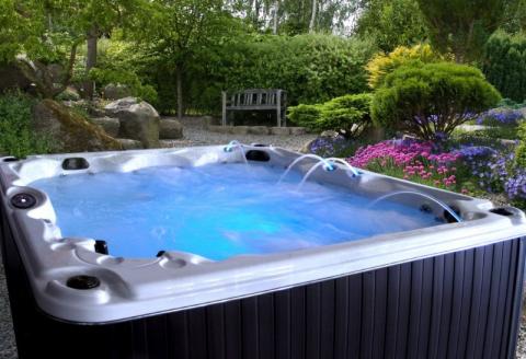 Offres promotionnelles Hivernage : SPA - Equipement - Piscine...